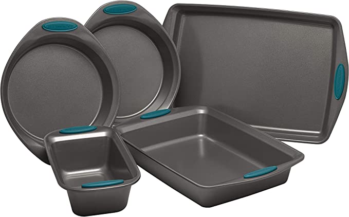 Rachael Ray 55673 Nonstick Bakeware Set with Grips includes Nonstick Bread Pan, Baking Pans and Cake Pans – 5 Piece, Gray with Orange Grips