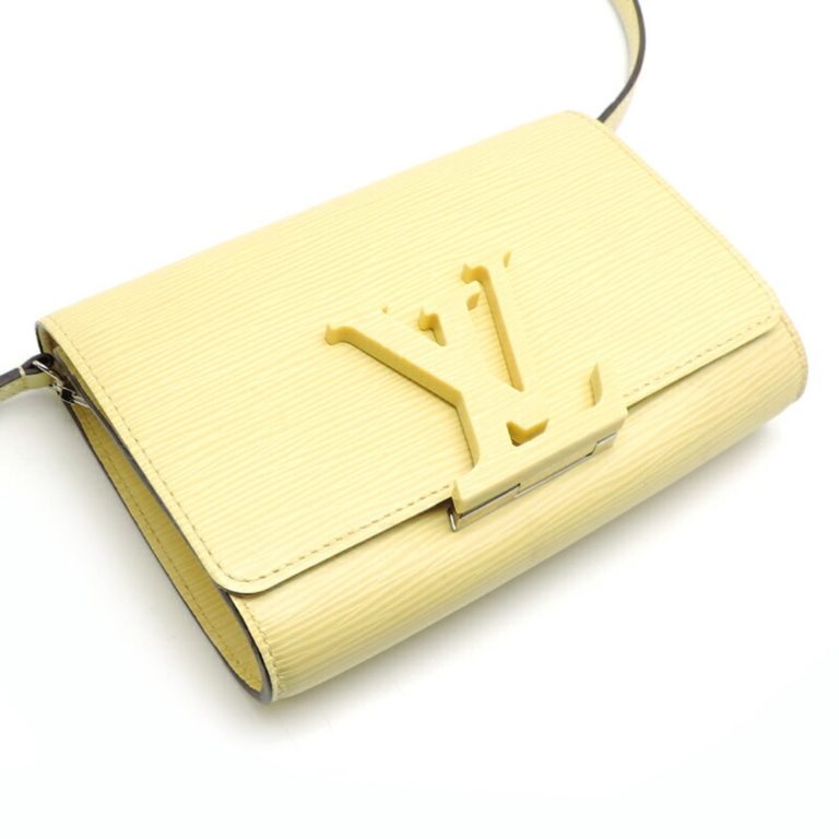 Authenticated Used Louis Vuitton Pochette Louise PM Women’s Pouch M41102 Epi Jaunevert (Yellow)